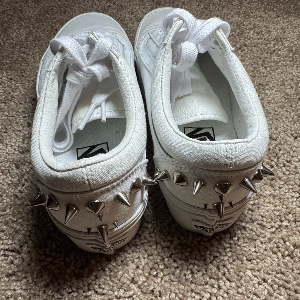 Vans Women's White Platform Sneakers - Picture 4 of 9